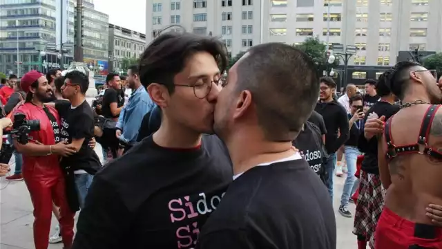 Esta es la propuesta del Besotón Sidoso