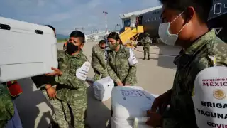 Arriban a Chiapas 300 mil vacunas contra COVID-19