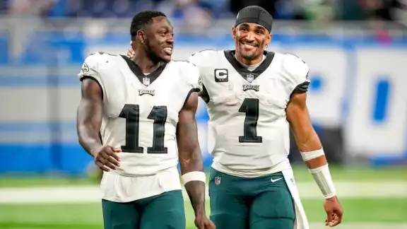 Philadelphia Eagles se encuentra a la cabeza de la Conferencia Nacional Philadelphia Eagles se encuentra a la cabeza de la Conferencia Nacional