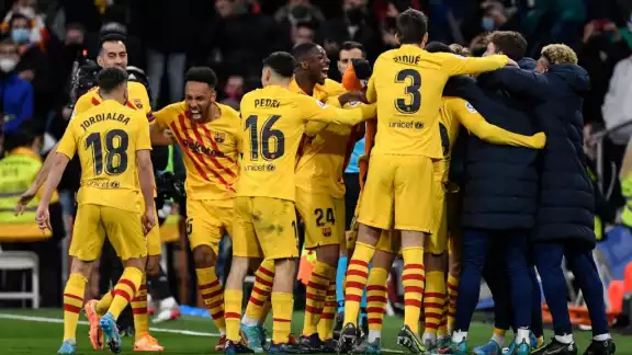 Barcelona humilló al Madrid Barcelona humilló al Madrid