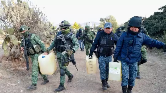 Aseguran a líder huachicolero en Tepetitlán, Hidalgo Aseguran a líder huachicolero en Tepetitlán, Hidalgo