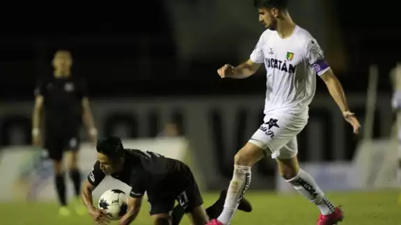 La “Ola futbolera” regresará a casa, el Estadio “Andrés Quintana Roo” para hospedar a Tapatío La “Ola futbolera” regresará a casa, el Estadio “Andrés Quintana Roo” para hospedar a Tapatío