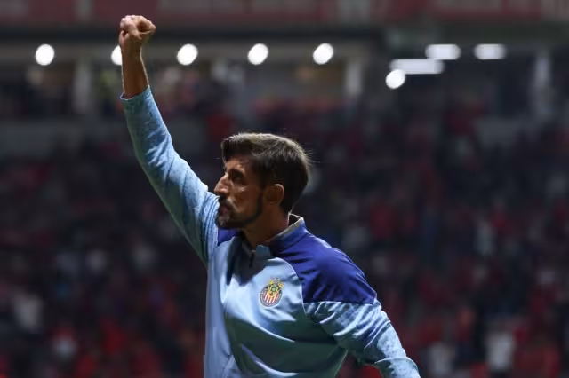 Veljko dijo adiós a las Chivas