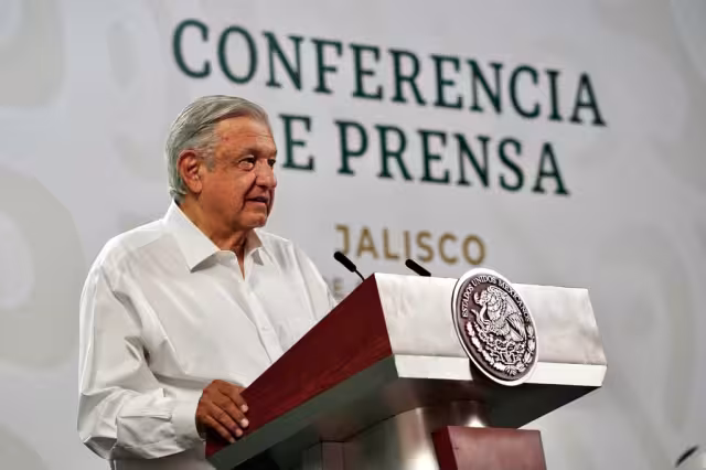 El presidente Andrés Manuel López Obrador felicitó a todos los que participaron en la Consulta Popular 2021
