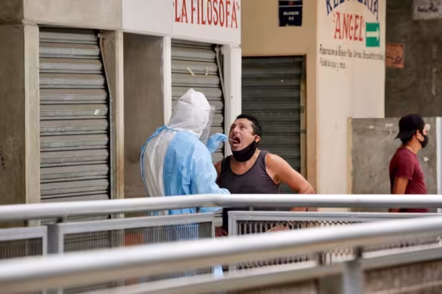 Se realizaron pruebas rápidas en varios puntos de la ciudad de Mérida para detectar casos de COVID-19