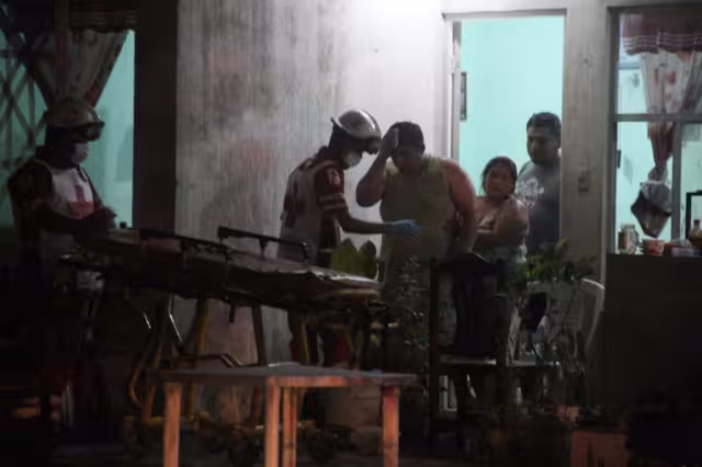 El hombre fue trasladado al hospital