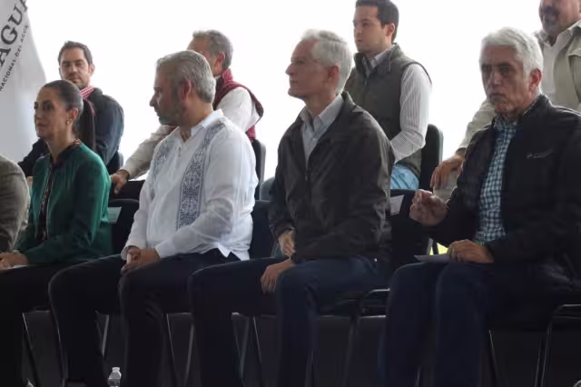 La jefa de Gobierno, Claudia Sheinbaum se reunió con los gobernadores del Estado de México y Michoacán