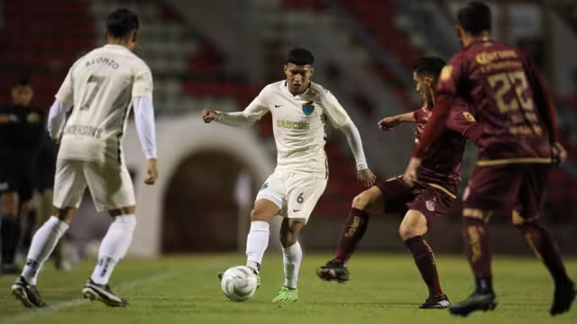 El Cancún FC no logró sacar ventaja a que tenía un hombre de más en el campo