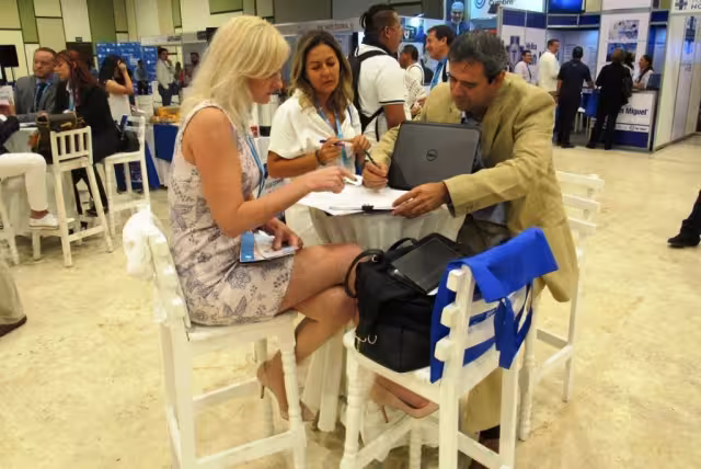 Las que siguen abiertas reinventaron sus servicios