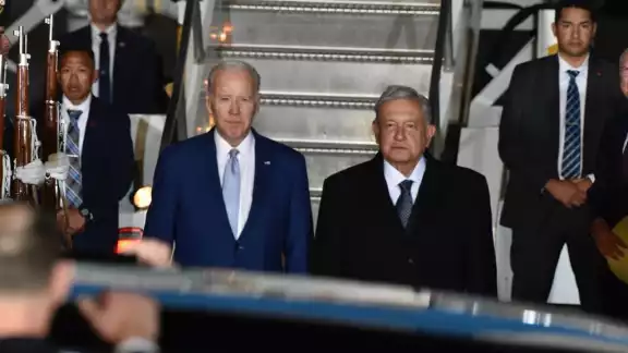 AMLO y Biden se trasladaron a Polanco en La Bestia AMLO y Biden se trasladaron a Polanco en La Bestia