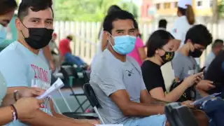 El Cancún FC juega a favor de la salud, luego de que el primer grupo de jugadores acudió el jueves al módulo para recibir la vacuna contra el COVID-19