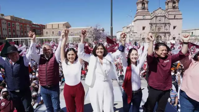Los gobernadores morenistas estuvieron presentes en el inicio de  campaña de Nora Ruvalcaba. Foto: Twitter @Claudiashein