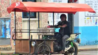 Se gastan mil pesos en reparar los mototaxis