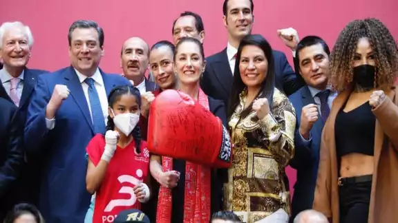 Desde algún tiempo ya se había anunciado la clase masiva de box en el Zócalo de la CDMX. Foto: Gobierno del CDMX
