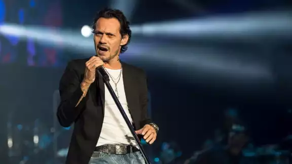Marc Anthony se compromete a devolver las entradas a sus fanáticos