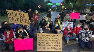 Jugadoras de la Selección Mexicana de Futbol Americano se manifiestan en la CODEME