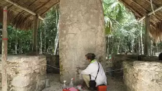 INAH identifica a 14 integrantes de la dinastía que gobernó en Cobá