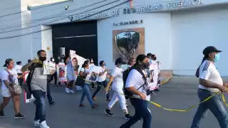 El contingente comenzó su recorrido en la Avenida Bonampak, pasando por 'El Ceviche' y terminando en la Vicefiscalía
