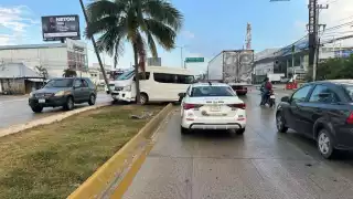 Evalúan repavimentar el bulevar Colosio en Cancún por alto número de accidentes