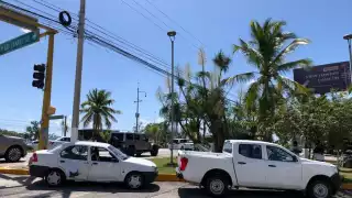 Los daños tras el accidente ocurrido en el Boulevard Colosio de Cancún, fueron calculados en 40 mil pesos