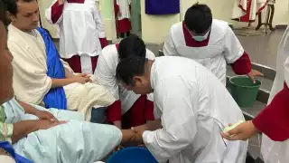 Católicos del Carmen reafirman su fe en Semana Santa; mantienen tradición  de visitar 7 iglesias en Jueves Santo