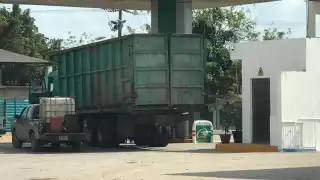 De un día para otro amaneció a casi 22 pesos el litro de diésel