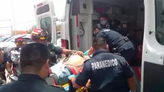 El hombre fue rescatado con una escalera telescópica de la SSP