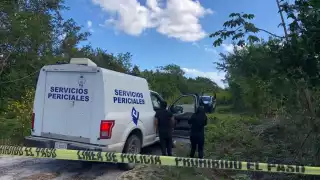 El cuerpo fue encontrado por vecinos de la colonia 2 de Octubre en Tulum, quienes alertaron a la Policía del hallazgo