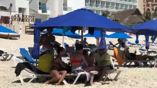 La ausencia de autoridades que invitaran a la ciudadanía a acatar las indicaciones, fue notable