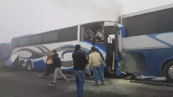 A pesar de lo aparatoso del accidente, ninguna persona resultó lesionada A pesar de lo aparatoso del accidente, ninguna persona resultó lesionada