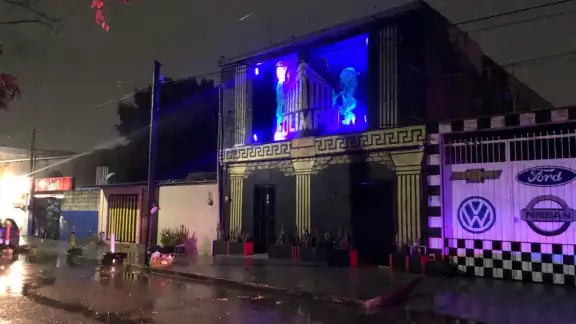 El bar fue asegurado por las autoridades tras el ataque