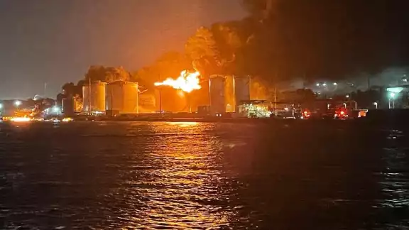 El incendio de un tanque de combustible se registró en Barranquilla El incendio de un tanque de combustible se registró en Barranquilla