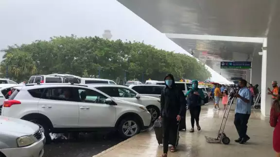 Las precipitaciones en Cancún se mantendrán hasta el domingo 13 de marzo, según lo previsto por el Servicio Meteorológico Nacional Las precipitaciones en Cancún se mantendrán hasta el domingo 13 de marzo, según lo previsto por el Servicio Meteorológico Nacional