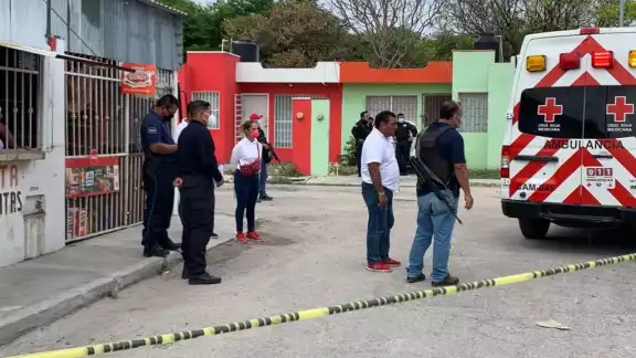 Tras el atentado se registró un operativo de seguridad por parte de elementos policiales Tras el atentado se registró un operativo de seguridad por parte de elementos policiales