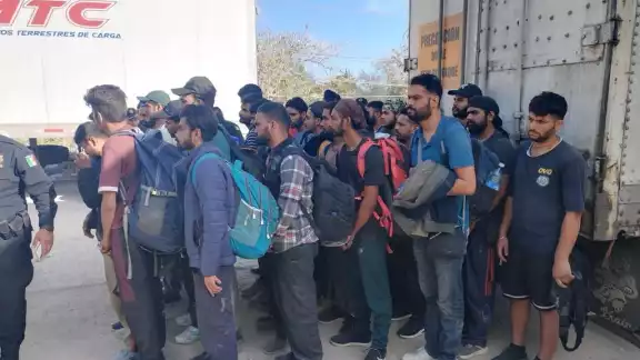 Los extranjeros fueron detectados y detenidos en una pensión de tráileres ubicada en Umán Los extranjeros fueron detectados y detenidos en una pensión de tráileres ubicada en Umán