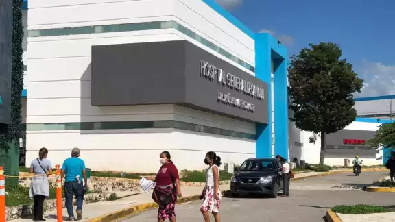 Para poder inocular a los menores en Cancún, se les pidió un comprobante médico que acreditara que sufre alguna enfermedad Para poder inocular a los menores en Cancún, se les pidió un comprobante médico que acreditara que sufre alguna enfermedad