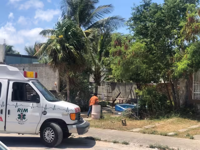 La víctima de violencia familiar en Cancún fue atendida por paramédicos, pero prefirió ir a sus propios medios a algún hospital de la ciudad