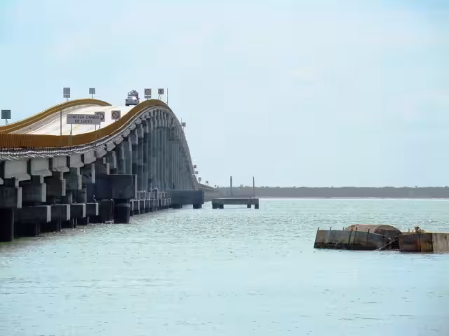 El Puente El Zacatal conecta mejor a Ciudad del Carmen con Tabasco