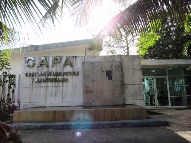 Las empleadas señalaron que fueron amagadas para que entregaran el dinero.