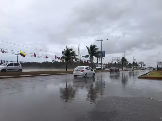 Algunos destinos turísticos de Quintana Roo, como Cancún, tendrán alta probabilidad de lluvias este 16 de junio, según el SMN