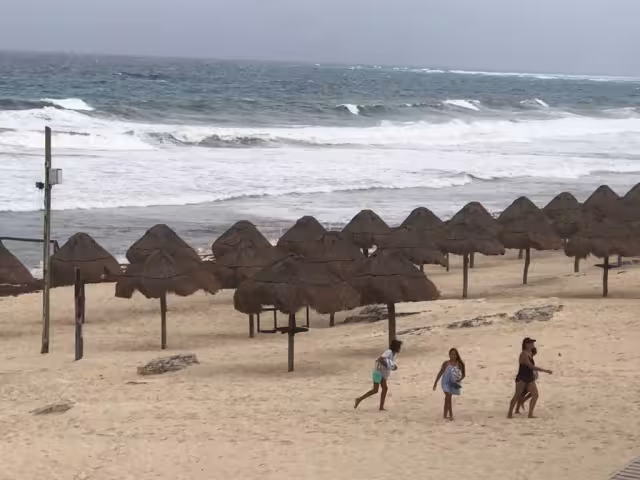 Se espera una temperatura máxima de 28 °C en Cancún