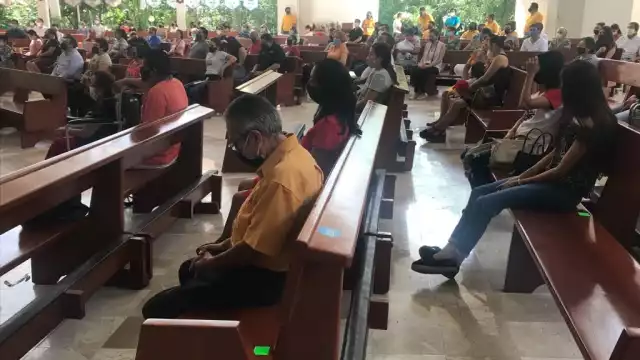 La misa dominical fue oficiada por monseñor Pedro Pablo Elizondo Cárdenas, primer obispo de la Diócesis Cancún-Chetumal