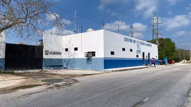 El Centro de Retención de Playa del Carmen tiene al 70 por ciento de sus reos con una sentencia dictada por un juez, indicó el funcionario