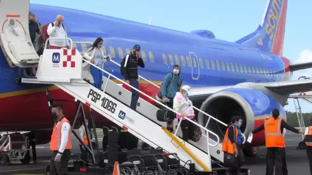 El aeropuerto de Cozumel reactivó operaciones tras el paso del Huracán Grace por Quintana Roo