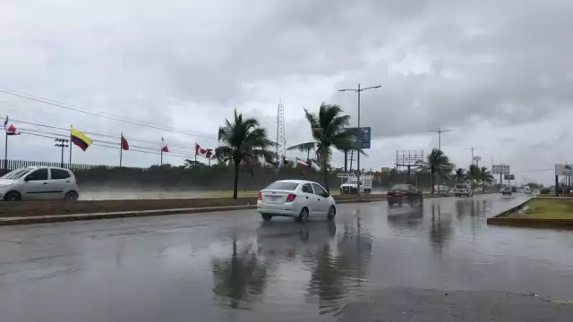 Algunos destinos turísticos de Quintana Roo, como Cancún, tendrán alta probabilidad de lluvias este 16 de junio, según el SMN