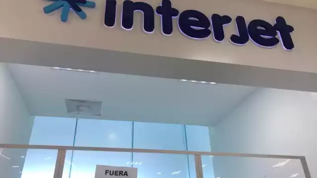 La medida fue tomada directamente por la aerolínea, al no lograr resolver sus problemas internos y económicos