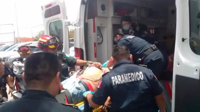 El hombre fue rescatado con una escalera telescópica de la SSP