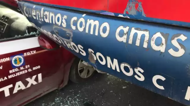 El camión involucrado en el accidente es de la empresa Autocar Ruta 17