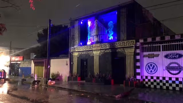 El bar fue asegurado por las autoridades tras el ataque