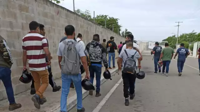 Trabajadores aseguran que existen tratos injustos en la empresa.